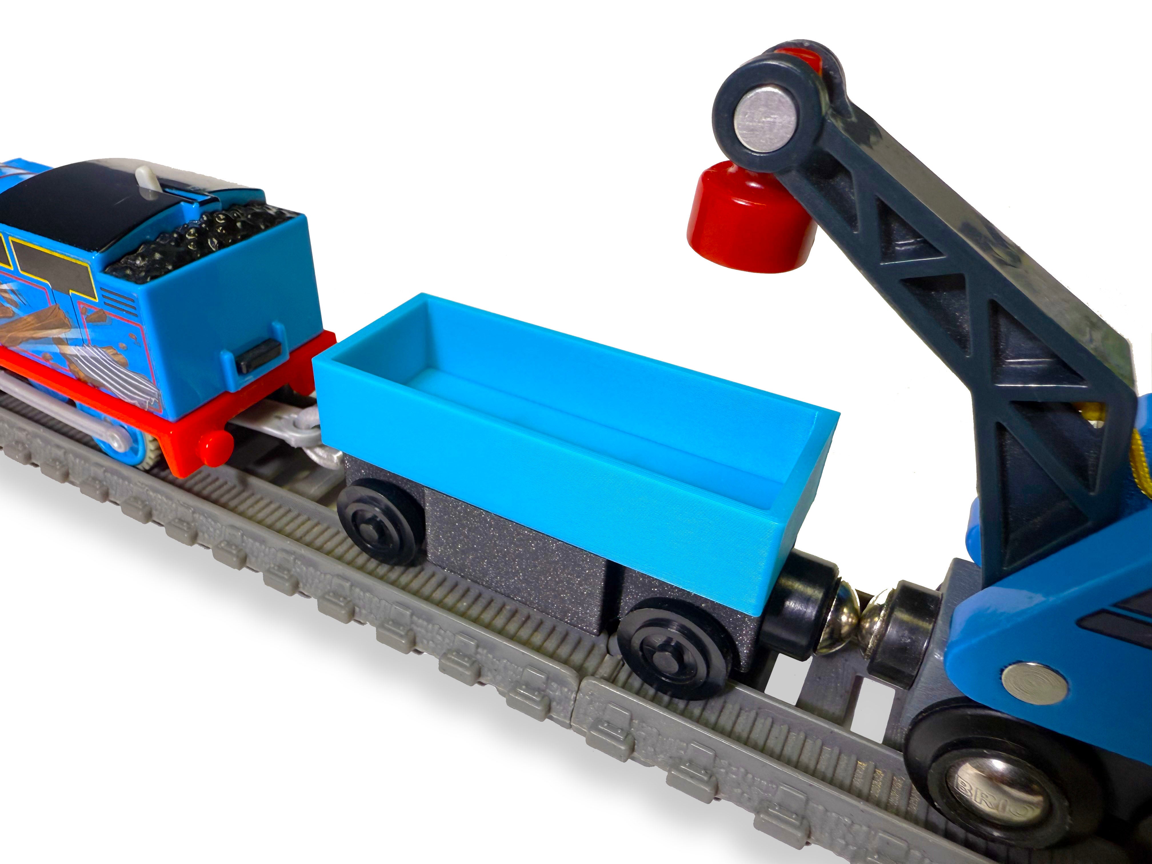 TrainLab “TrackWay Car” — The Ultimate TrackMaster-to-Wooden Railway Connector Car!