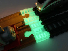 TrainLab TrackMaster (2014-current) to Wooden Railway Train Track Adapter (2pcs)