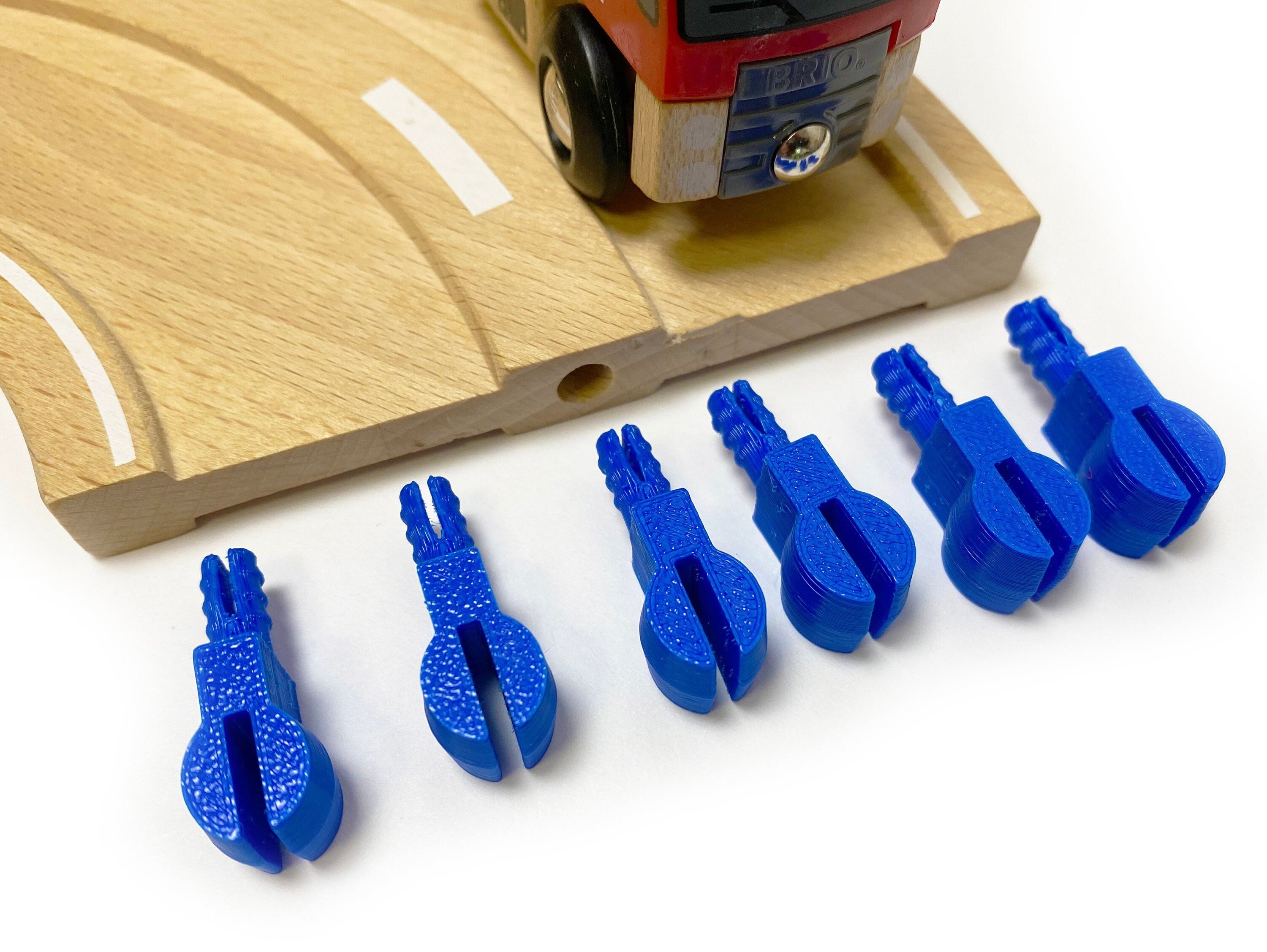 Trainlab Pegbones for Repairing Broken Wooden Railway Connectors Compatible with BRIO and Thomas Tracks (6pcs)