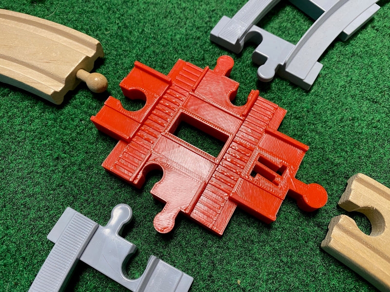 TrainLab connector for DUPLO and LEGO blocks to wooden railway — image 2 of 2
