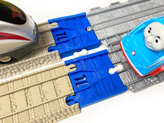 TrainLab Thomas and Friends Take-n-Play to old Trackmaster (2009 brown) Train Tracks (2pc)