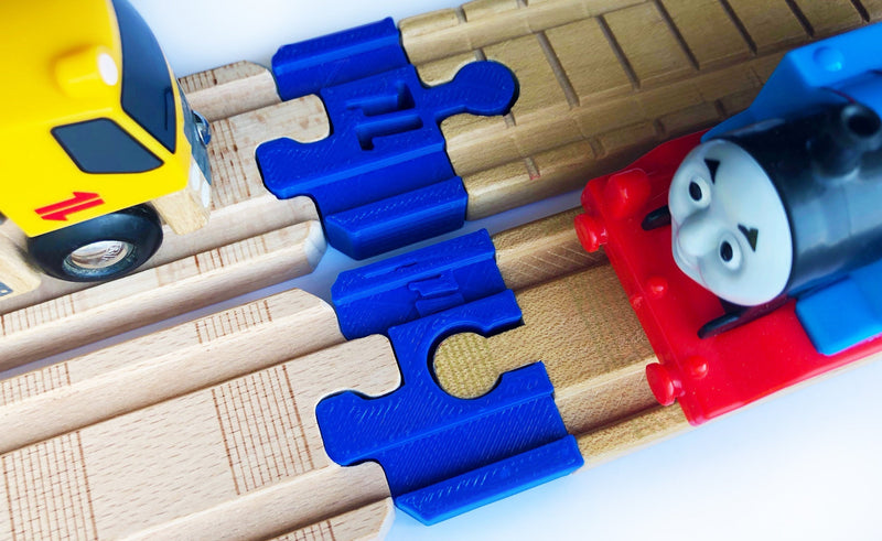 TrainLab Thomas Wood 2018 to wooden railway adapter pair — image 2 of 7