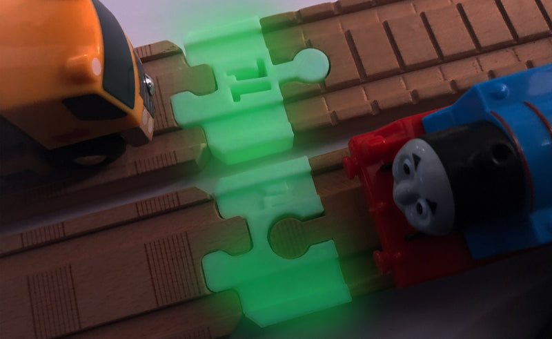 TrainLab Thomas Wood 2018 to wooden railway adapter pair — image 4 of 7
