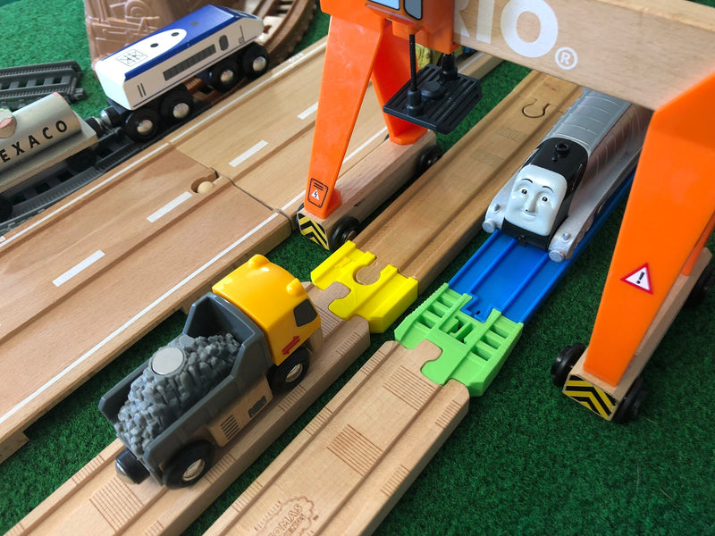 TrainLab Thomas Wood 2018 to wooden railway adapter pair — image 7 of 7