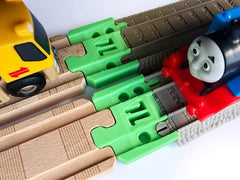 TrainLab Thomas Wood 2018 to Trackmaster (Brown 2009) Train Track Adapters (2pc)