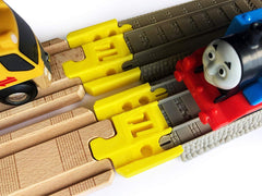 TrainLab Thomas Wood 2018 to Trackmaster (Brown 2009) Train Track Adapters (2pc)